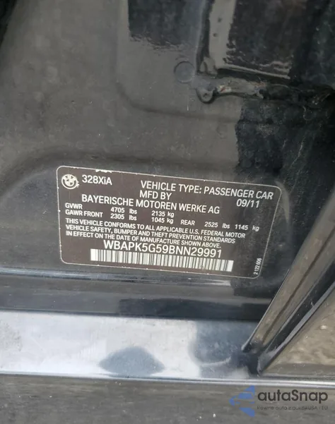 2011 BMW 328 Xi Sulev из США, поврежденный, VIN WBAPK5G59BNN29991